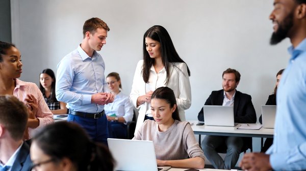 Dunod vs le rocher : quelle formation professionnelle continue choisir en 2026 ?